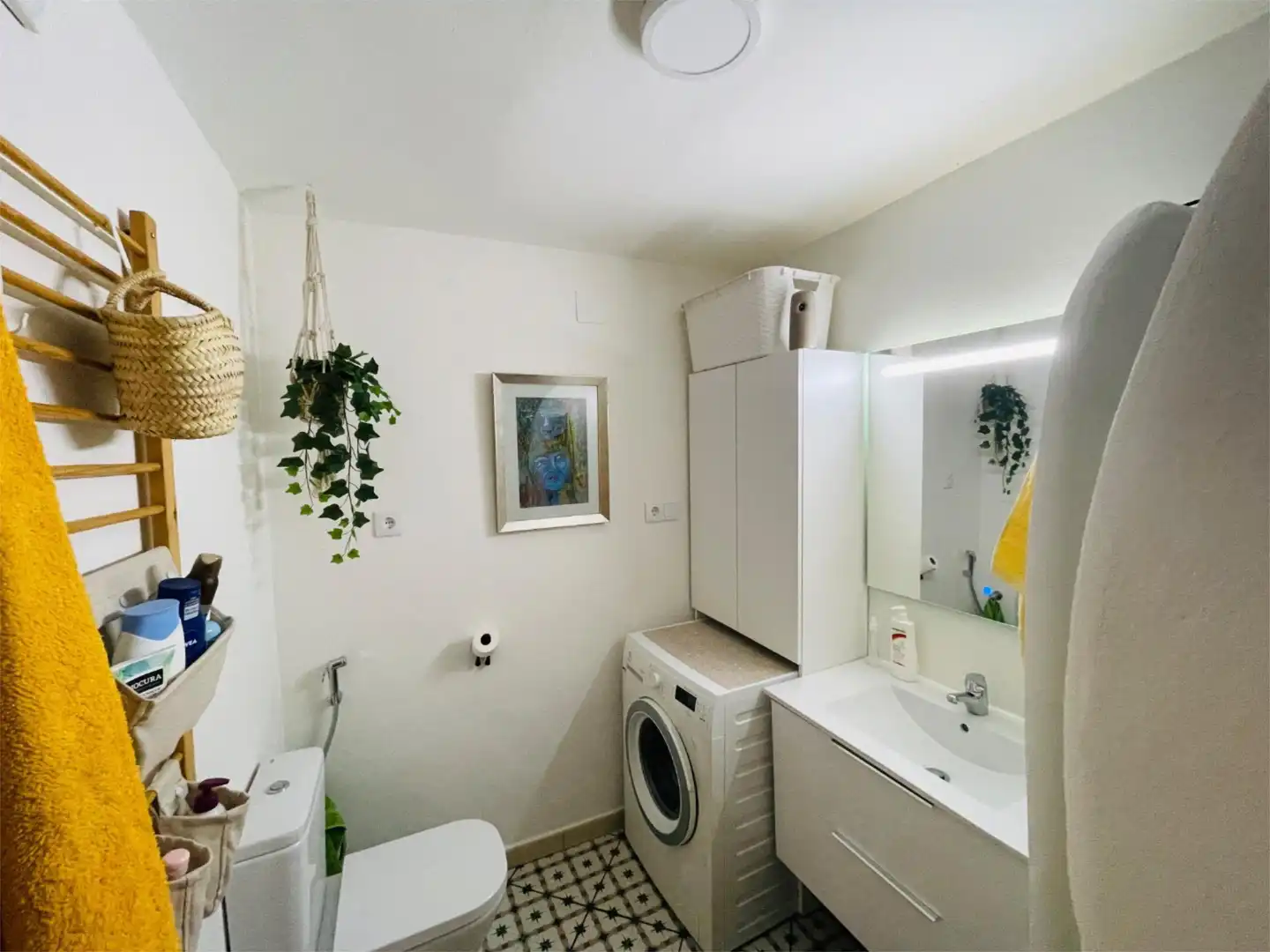 Piso en venta en Diseminado Diseminados, 336, Almogía Baño de Piso en venta en Almogía con Jardín privado, Terraza y Piscina