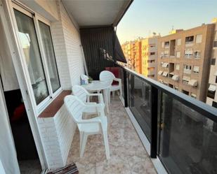 Terrassa de Pis per a compartir en Sant Joan d'Alacant amb Moblat i Balcó