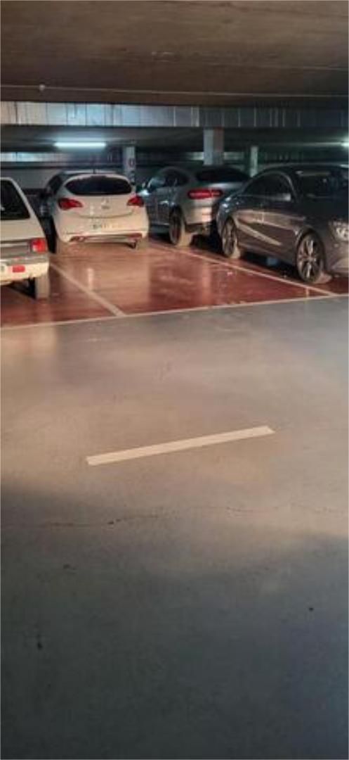 Aparcament de Garatge de lloguer en  Logroño