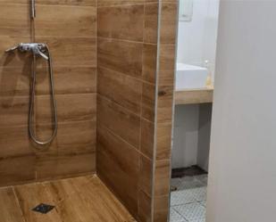 Bathroom of Flat to rent in Santander  with Furnished and Video intercom