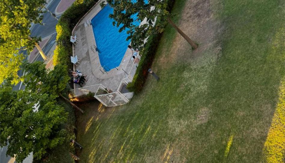 Photo 1 of Flat to rent in Calle Bornos, 24d, Corralejos - Campo de las Naciones, Madrid