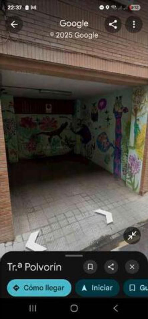 Garage to rent in Zamora Capital 