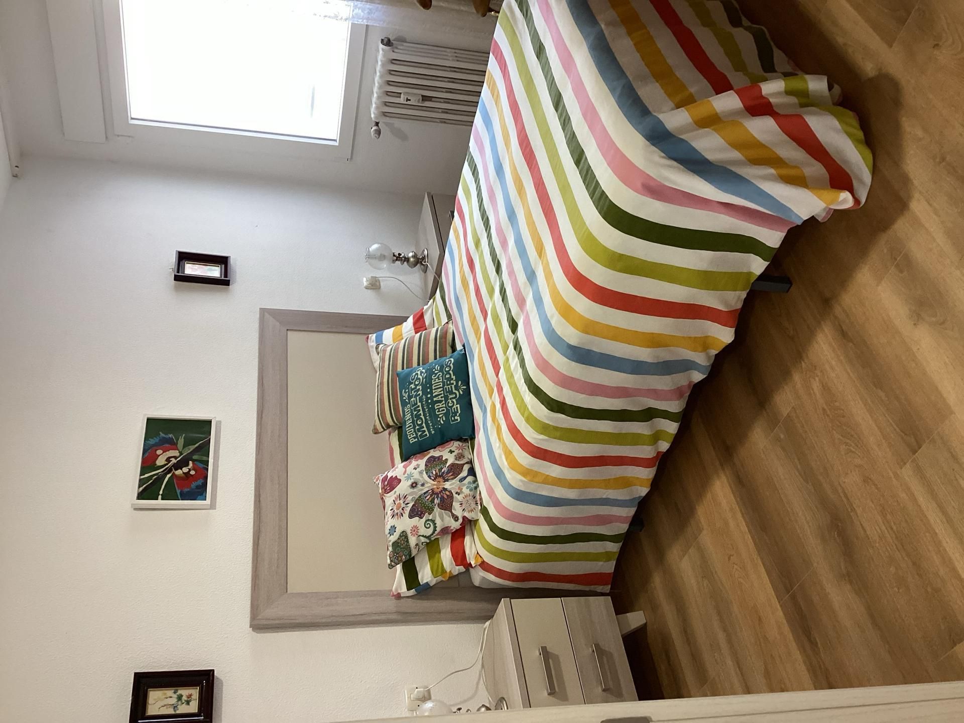 Bedroom of Attic to share in León Capital   with Heating, Terrace and Furnished