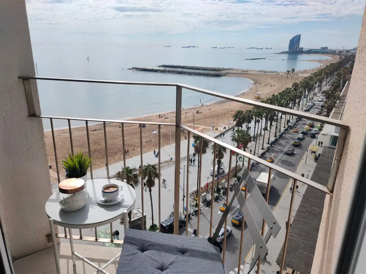 Terrasse von Wohnung zur untervermieten in Barcelona mit Klimaanlage, Heizung und Möbliert