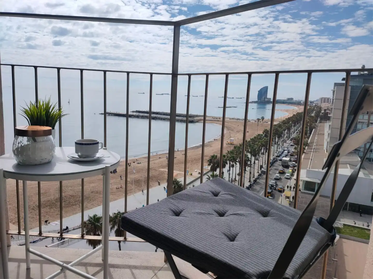 Terrasse von Wohnung zur untervermieten in Barcelona mit Klimaanlage, Heizung und Möbliert