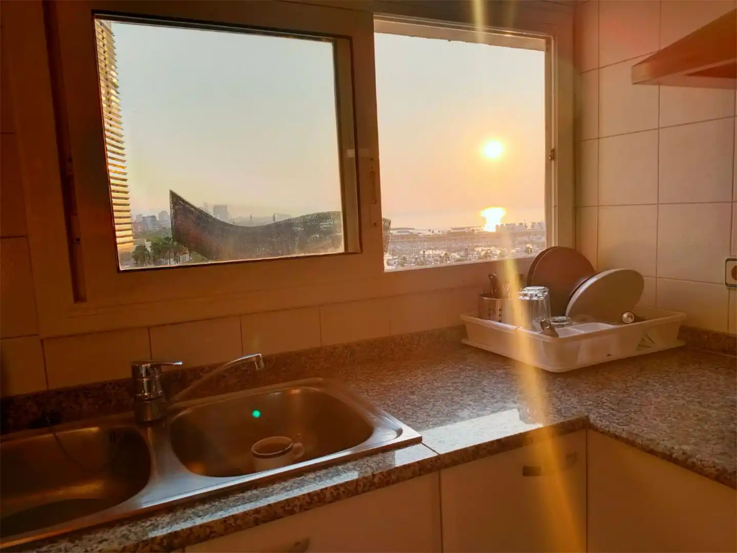 Küche von Wohnung zur untervermieten in Barcelona mit Klimaanlage, Heizung und Möbliert