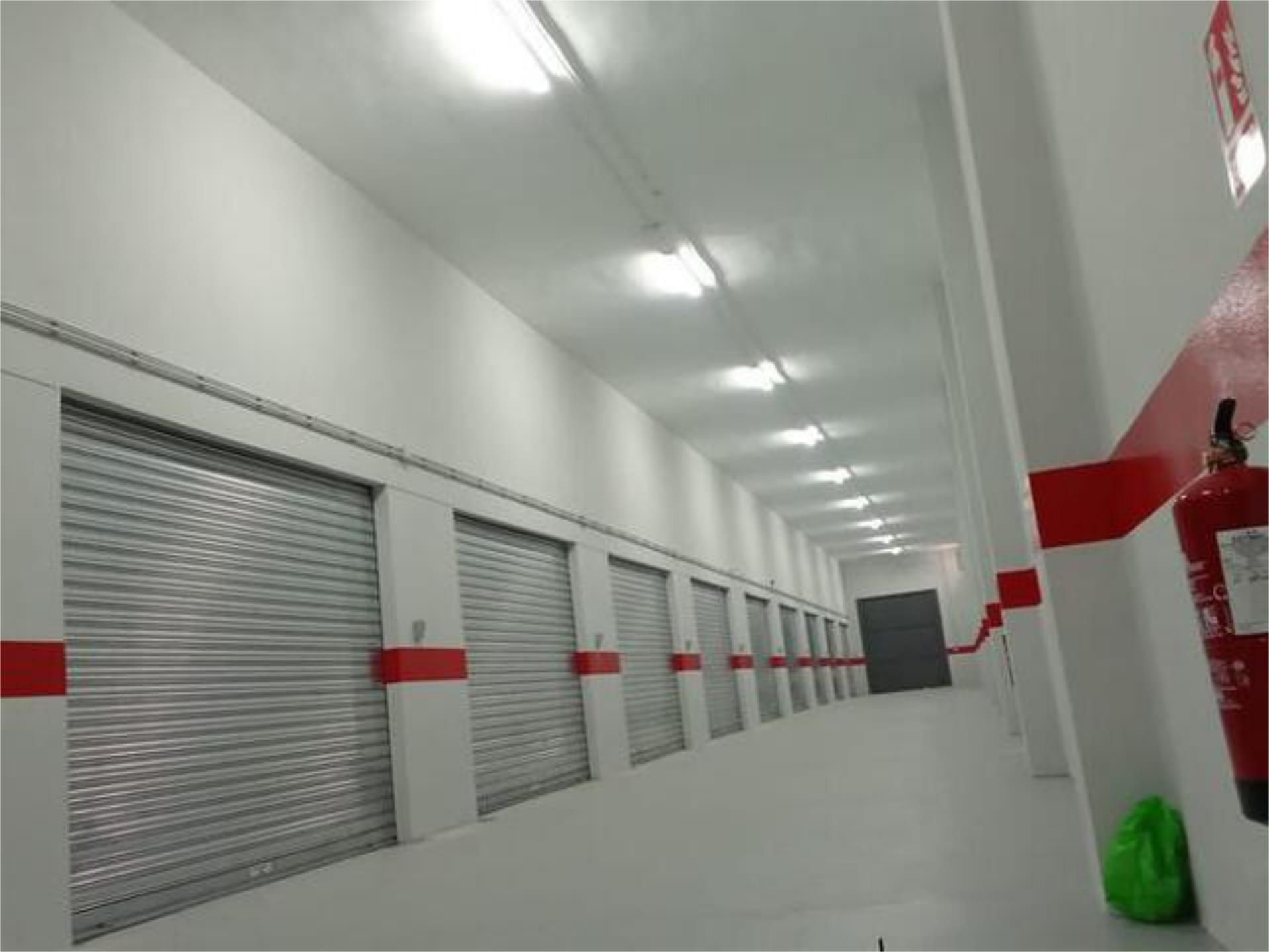 Garage to rent in  Melilla Capital