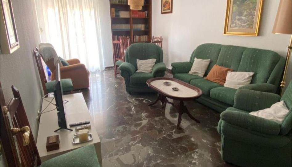 Photo 1 of Flat to share in Calle Fuente de Los Corzos, 1, Valdeastillas - Fuentezuelas, Jaén