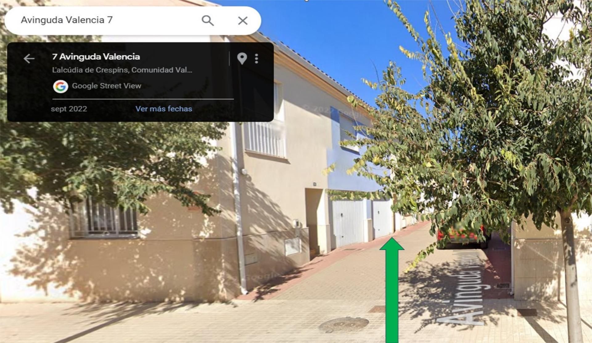 Exterior view of Single-family semi-detached for sale in Canals