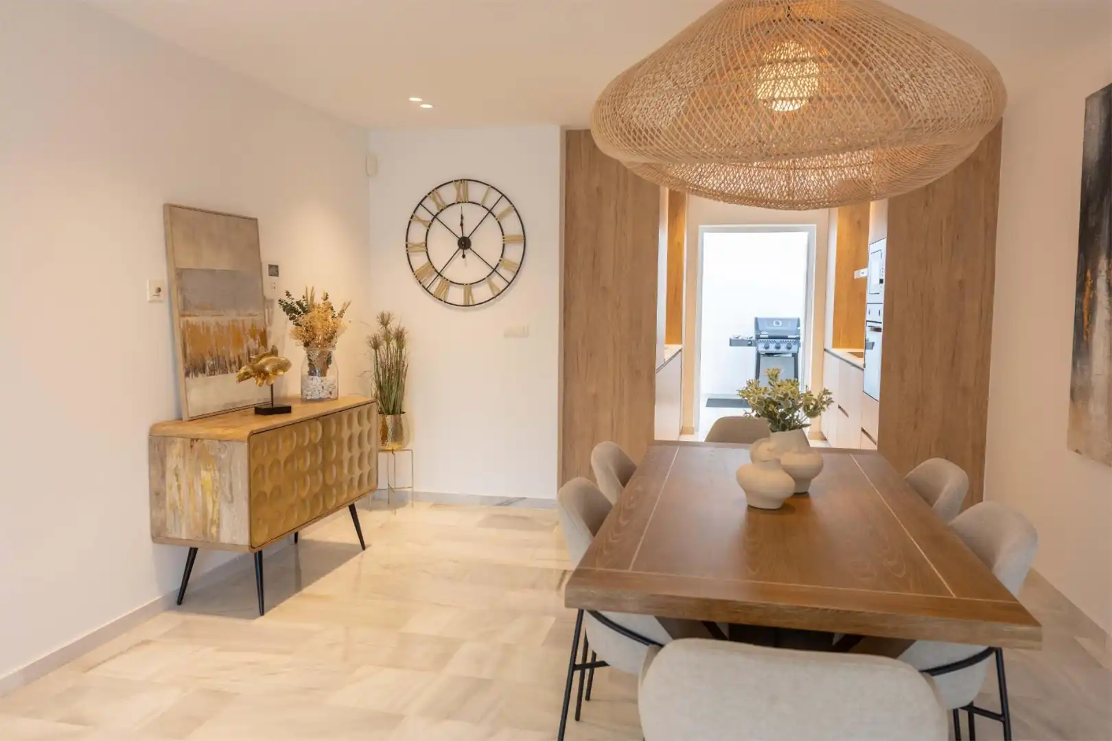 Comedor de Casa o chalet en venta en Almuñécar con Jardín privado, Terraza y Piscina