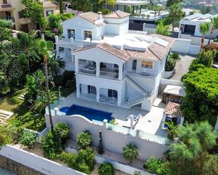 Exterior view of House or chalet for sale in Benahavís  with Air Conditioner, Terrace and Swimming Pool
