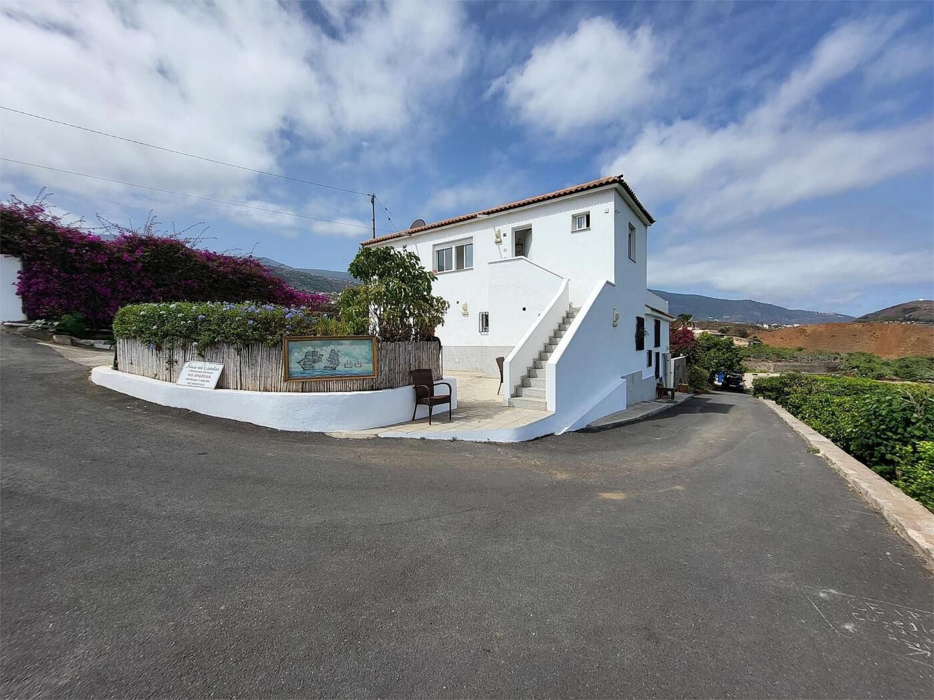 Vista exterior de Finca rústica en venda en La Orotava amb Terrassa