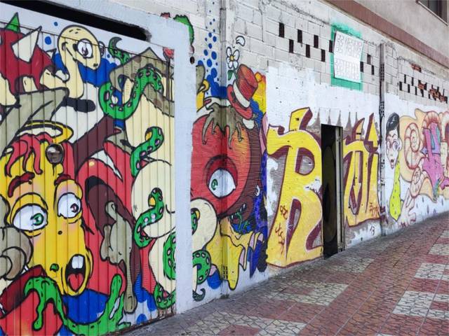 Local comercial en Venta en Plaza la Habana, 6 en Valle de Trápaga-Trapagaran