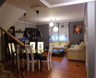 Living room of Flat for sale in Chozas de Abajo  with Heating, Private garden and Parquet flooring