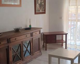 Sala d'estar de Pis de lloguer en  Córdoba Capital amb Aire condicionat, Terrassa i Balcó
