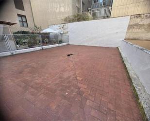 Terrassa de Pis de lloguer en  Logroño amb Calefacció, Terrassa i Moblat