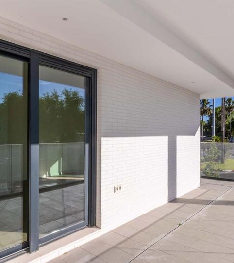 Foto 2 de Pis en venda a Calle Alcalde Ricardo Fernández Cuello, 1, Las Almenas, Tomares