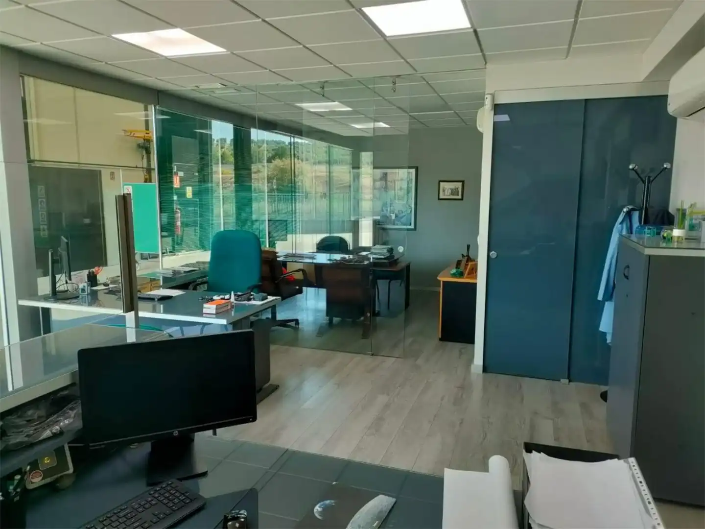 Nau industrial en venda a Ronda de los Olivares, 57, Renfe - Bulevar 1ª y 2ª Fase Nau industrial en venda en Jaén amb Aire condicionat, Calefacció i Parquet