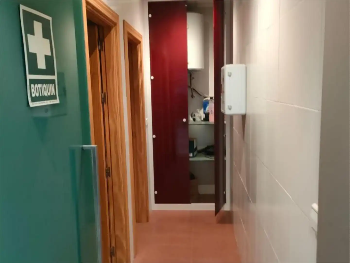 Nau industrial en venda a Ronda de los Olivares, 57, Renfe - Bulevar 1ª y 2ª Fase Nau industrial en venda en Jaén amb Aire condicionat, Calefacció i Parquet