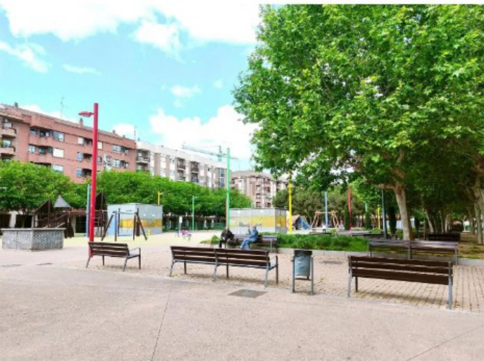 Exterior view of Flat to share in  Logroño  with Heating, Terrace and Furnished