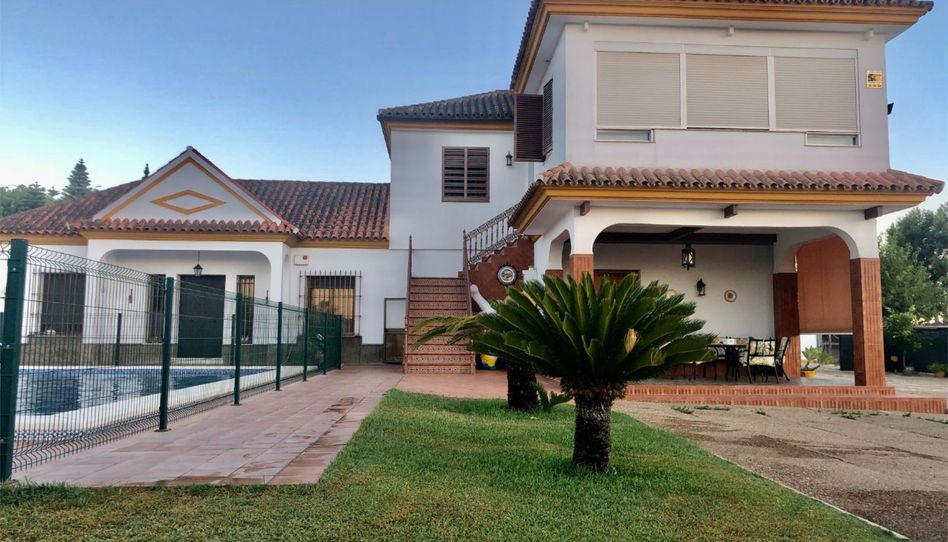 Casa o xalet en venda a Calle Buenavista, 1, Arco Norte - Avda. España, Dos Hermanas - imatge 1 Foto 1 de Casa o xalet en venda a Calle Buenavista, 1, Arco Norte - Avda. España, Dos Hermanas