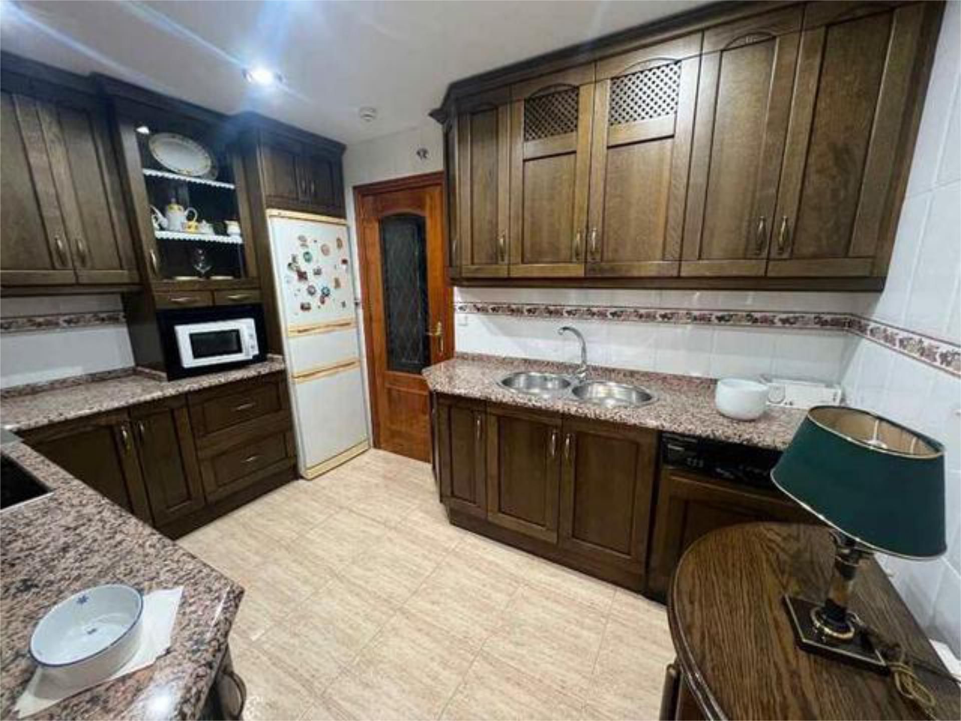 Kitchen of Flat to rent in Linares  with Heating, Private garden and Terrace