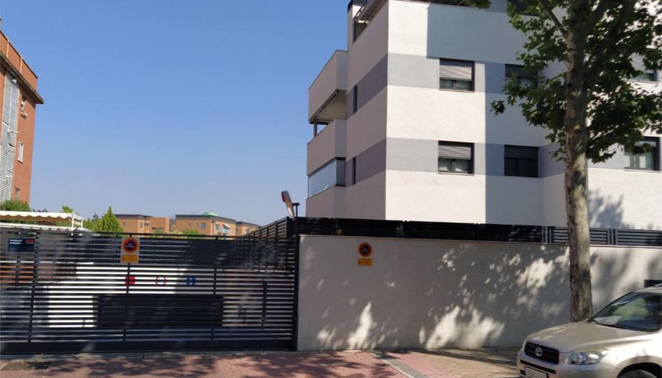 Garage to rent in Calle Copenhague, 60, Parque Oeste - Fuente Cisneros, Madrid - image 1 Photo 1 of Garage to rent in Calle Copenhague, 60, Parque Oeste - Fuente Cisneros, Madrid