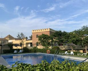 Piscina de Dúplex de lloguer en Islantilla amb Aire condicionat, Calefacció i Jardí privat