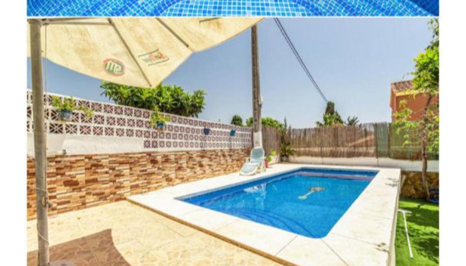 Foto 1 de Casa o xalet de lloguer a Calle Mar Caspio, 10, Bello Horizonte - Lindasol, Málaga