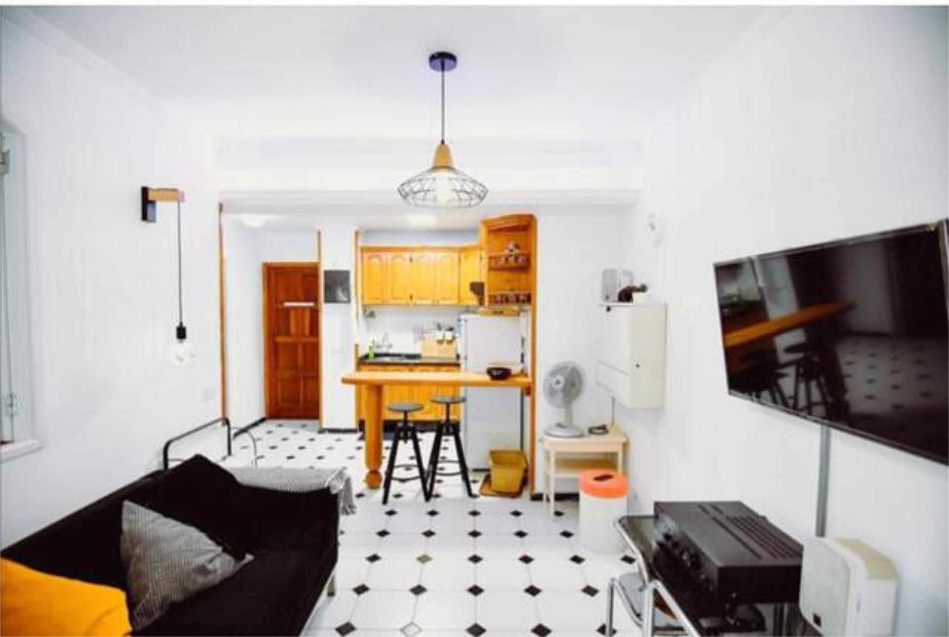 Cuina de Apartament de lloguer en Las Palmas de Gran Canaria amb Terrassa i Moblat