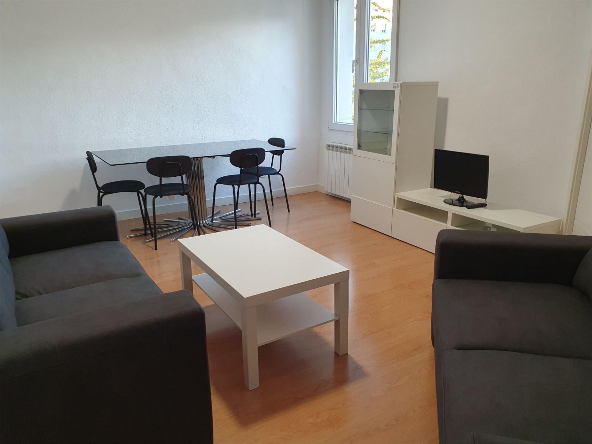 Living room of Flat to rent in  Madrid Capital  with Air Conditioner