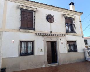 Vista exterior de Casa adosada en venda en La Rambla