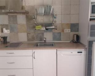 Cuina de Loft de lloguer en Cáceres Capital amb Calefacció i Moblat