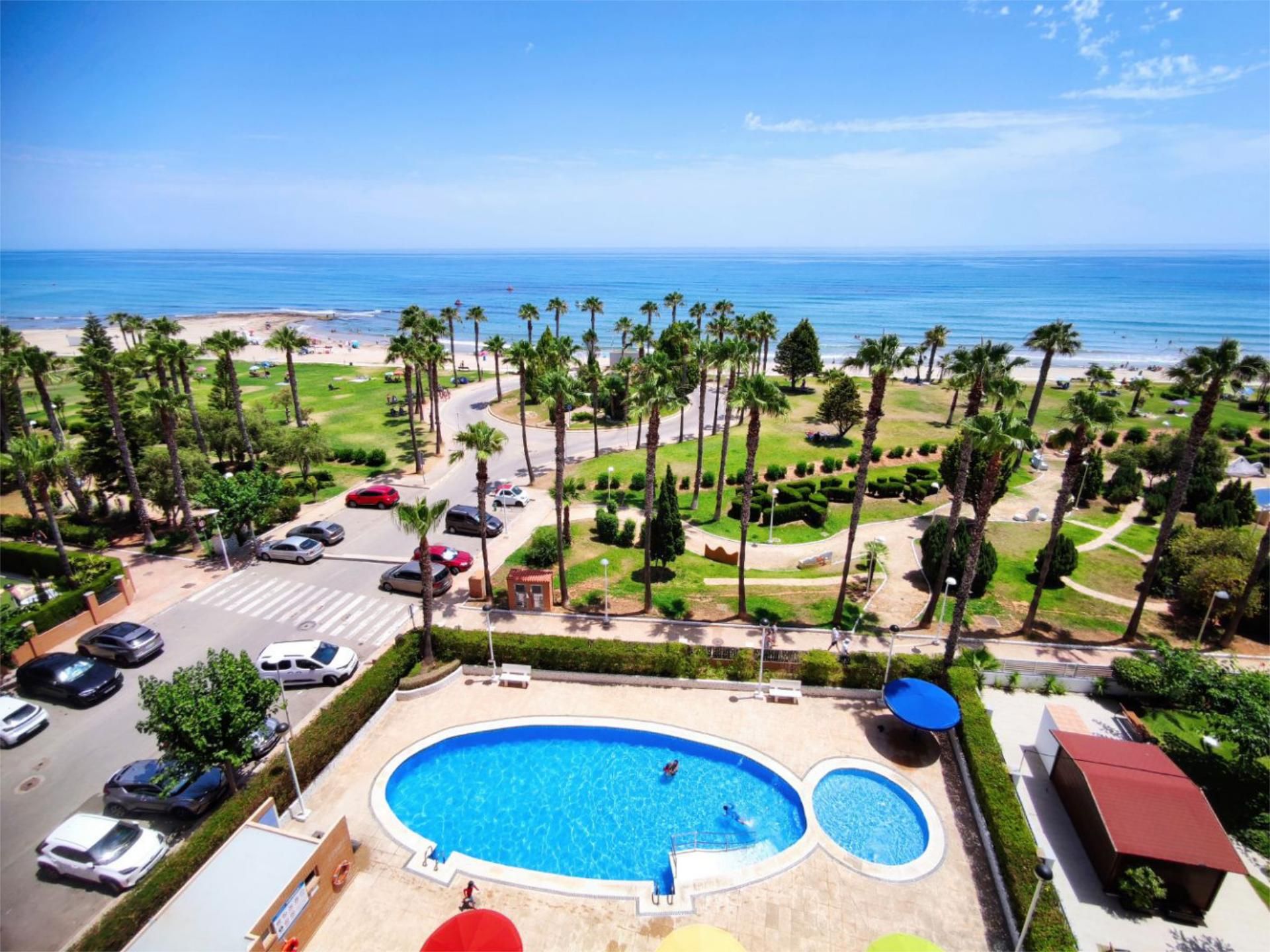 Bedroom of Apartment for sale in Oropesa del Mar / Orpesa  with Air Conditioner, Terrace and Swimming Pool