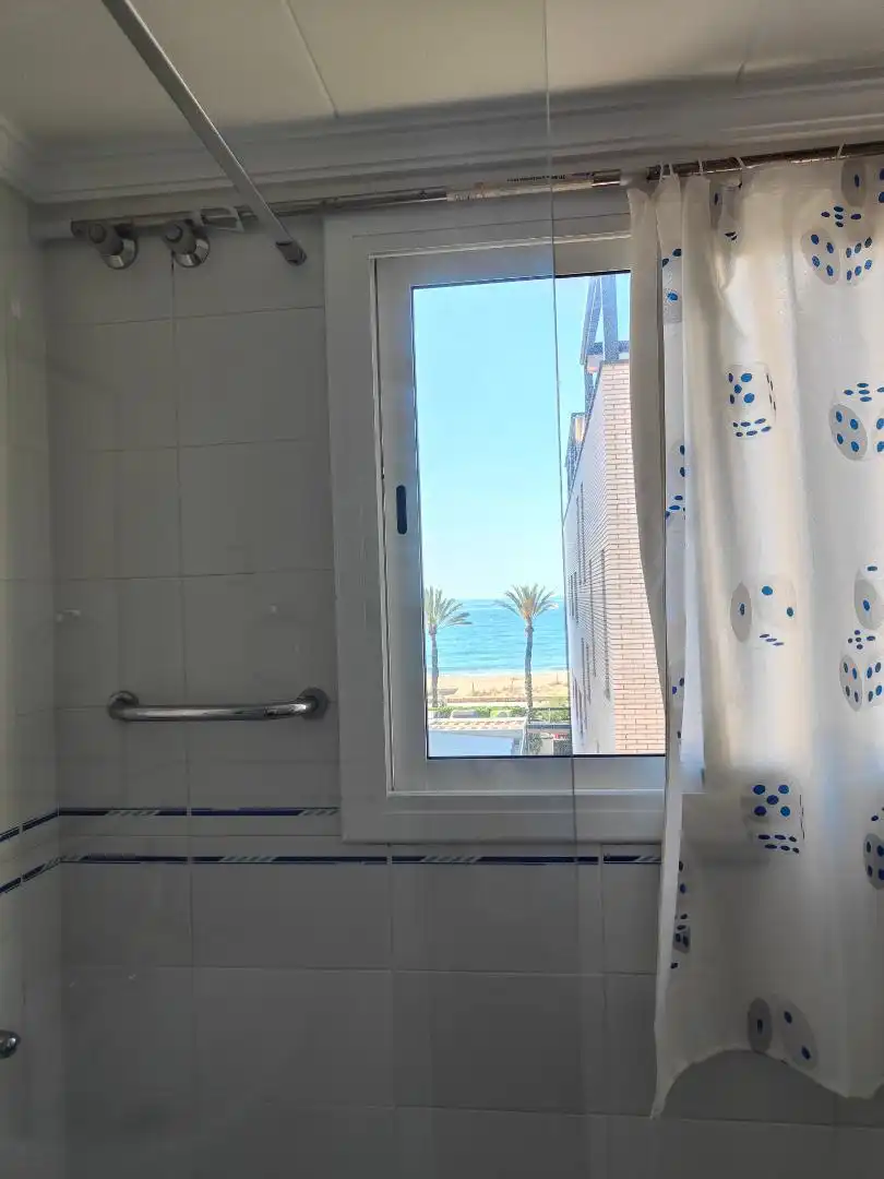 Schlafzimmer von Wohnung zur Miete in Calafell mit Klimaanlage, Privatgarten und Terrasse