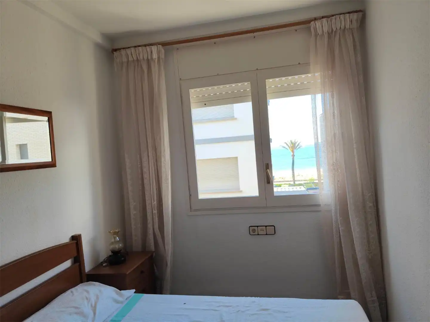 Schlafzimmer von Wohnung zur Miete in Calafell mit Klimaanlage, Privatgarten und Terrasse