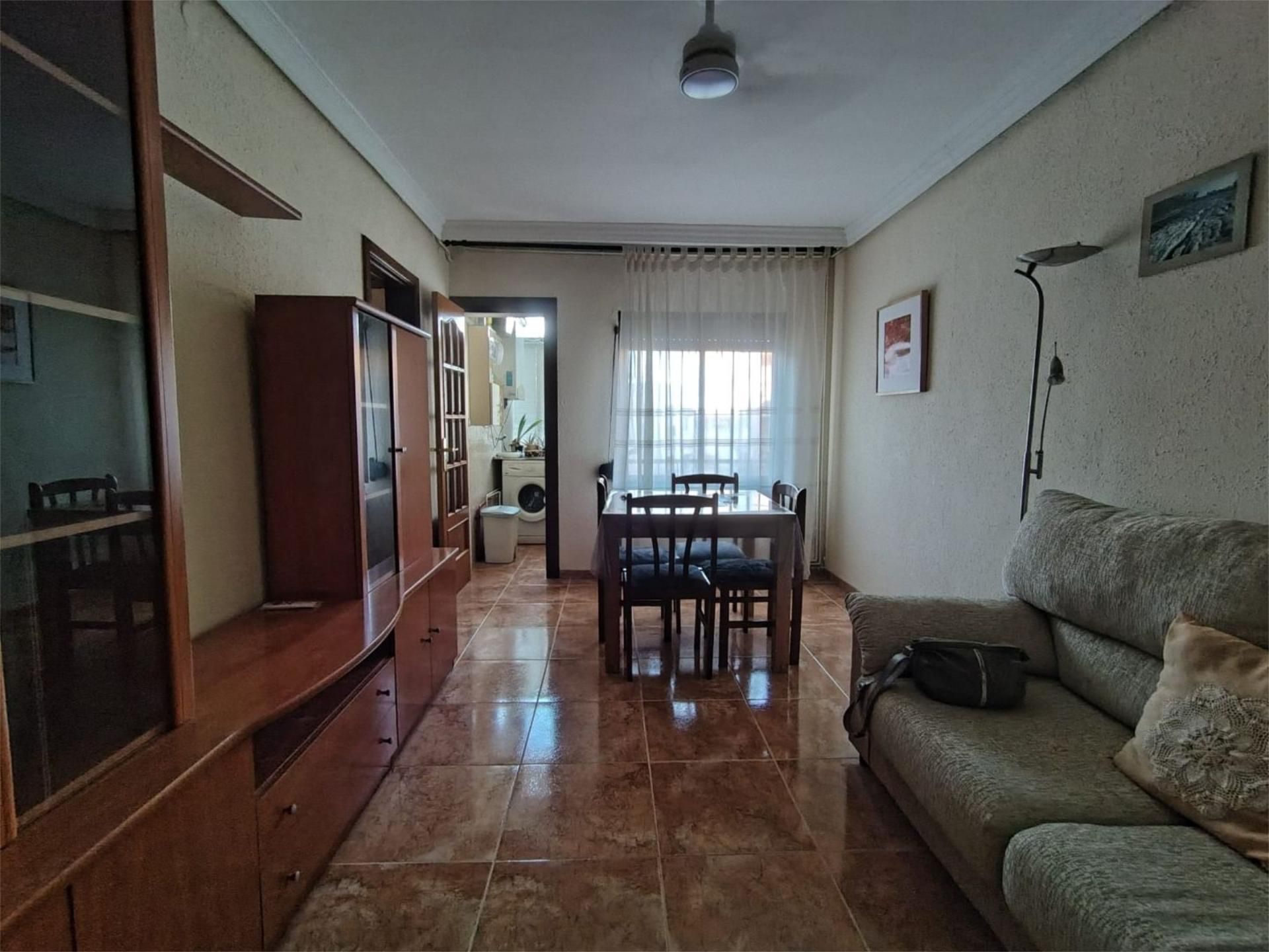 Living room of Flat for sale in L'Hospitalet de Llobregat
