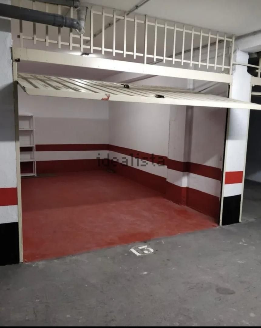 Garage to rent in Galdakao