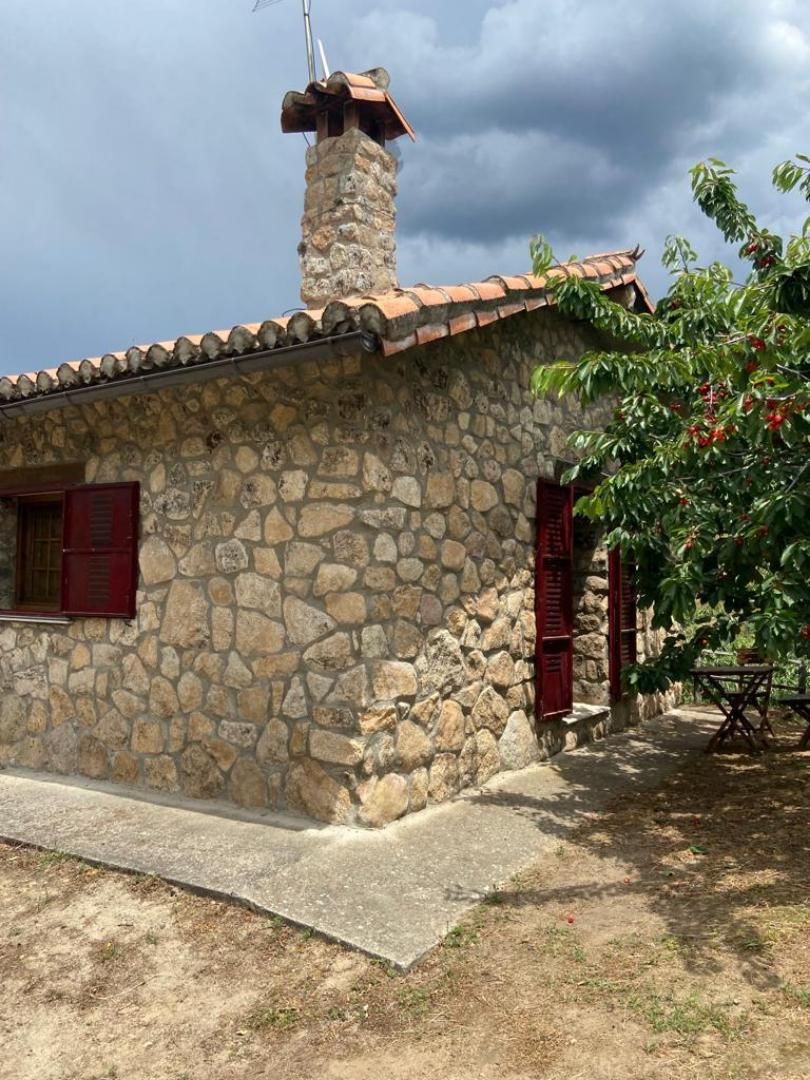Vista exterior de Finca rústica en venda en Jerte amb Calefacció, Jardí privat i Terrassa