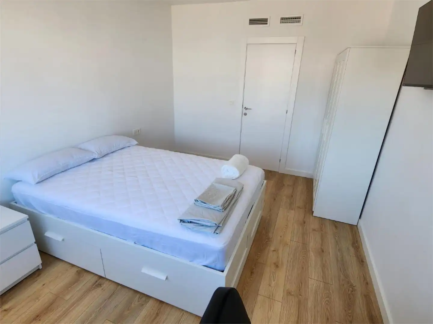 Habitació a Avenida de Cataluña, 78, Barrio Jesús