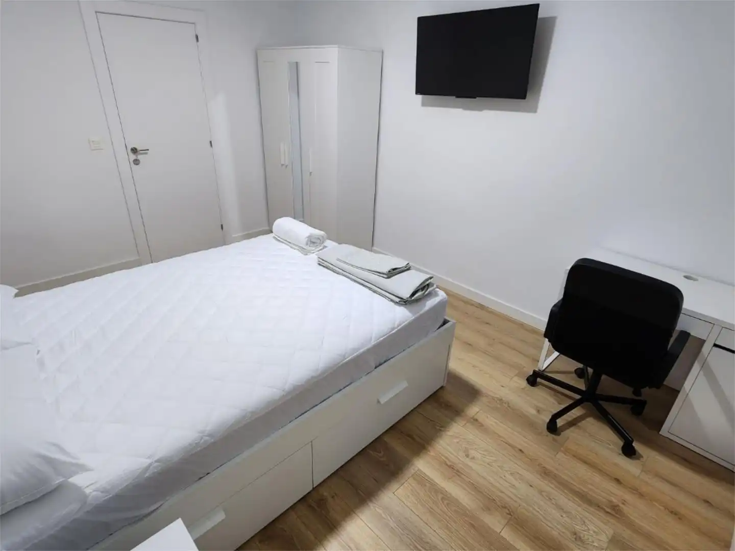 Habitació a Avenida de Cataluña, 78, Barrio Jesús
