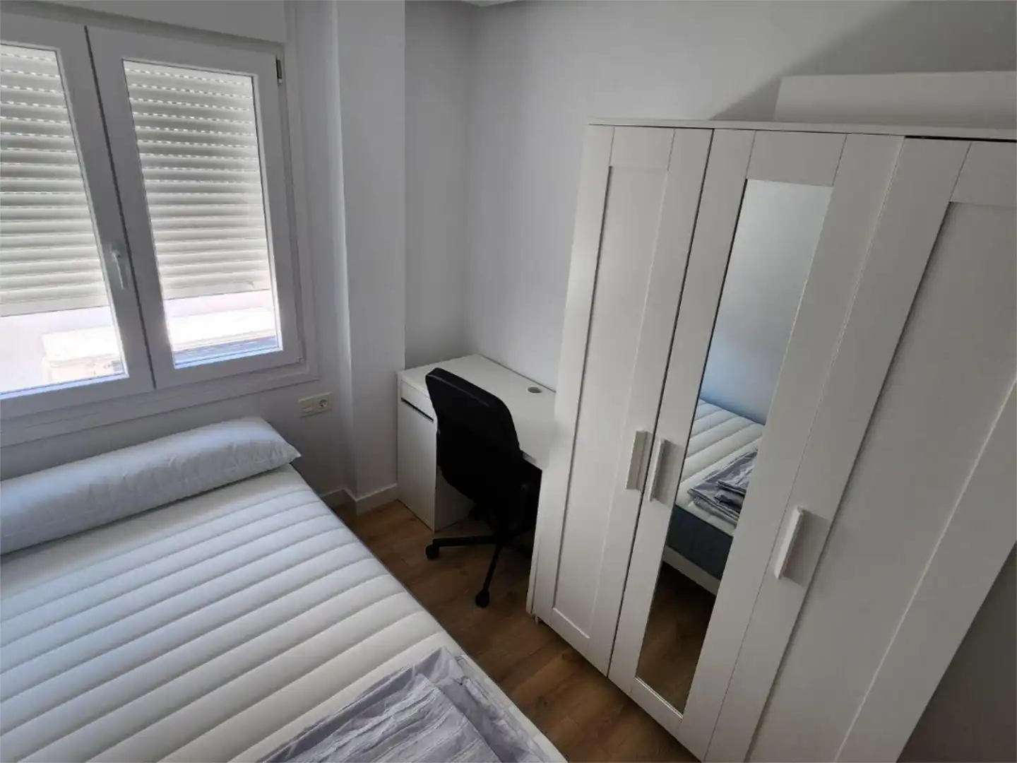 Habitació a Avenida de Cataluña, 78, Barrio Jesús