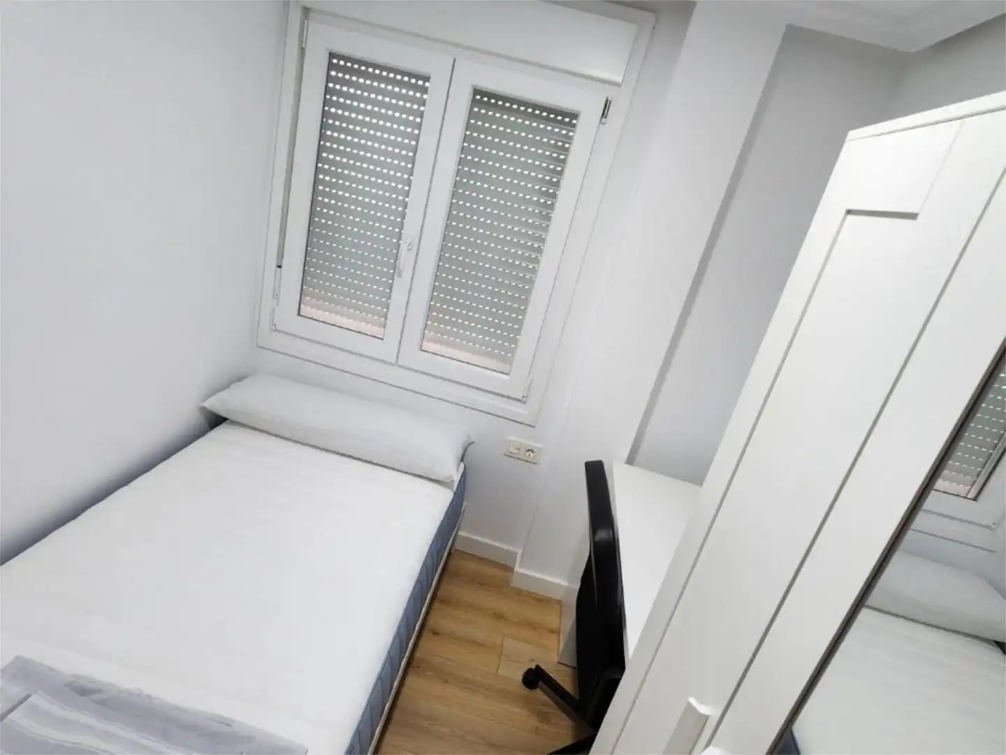 Habitació a Avenida de Cataluña, 78, Barrio Jesús