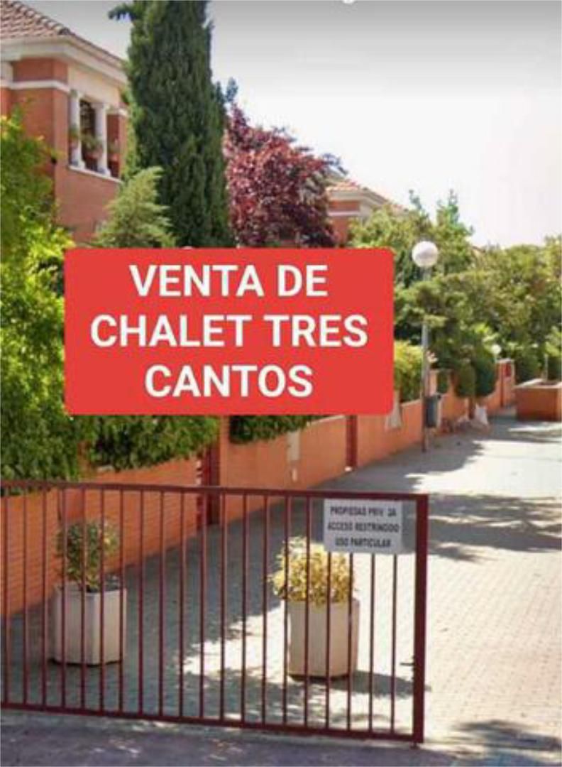 Exterior view of Single-family semi-detached for sale in Tres Cantos  with Heating, Private garden and Terrace
