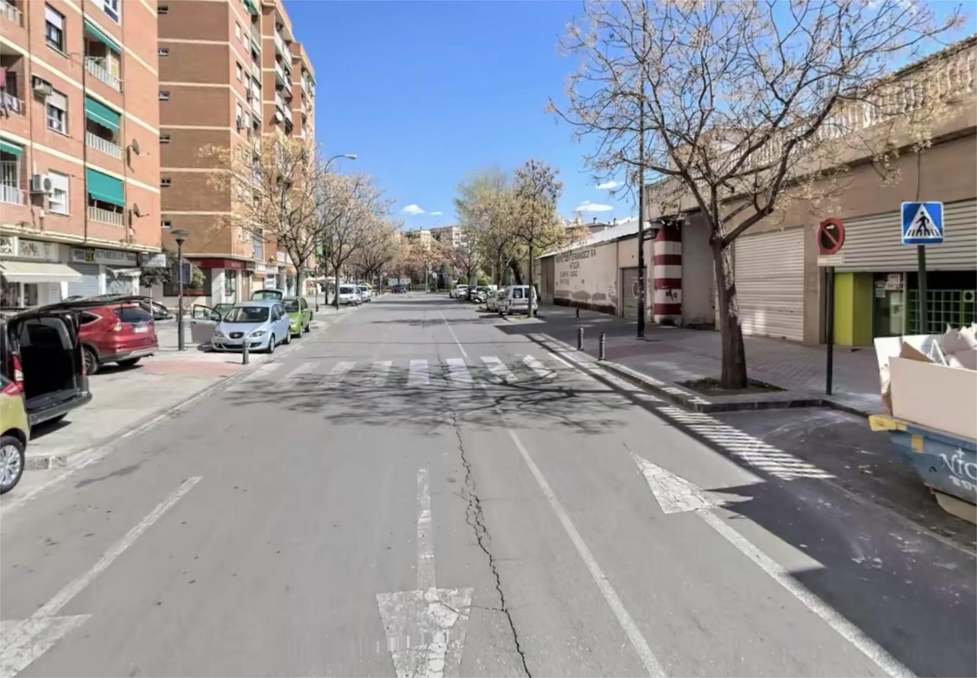 Exterior view of Garage to rent in  Granada Capital