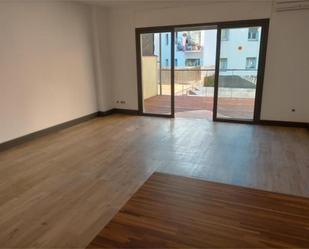 Sala d'estar de Pis en venda en Mataró amb Aire condicionat i Terrassa