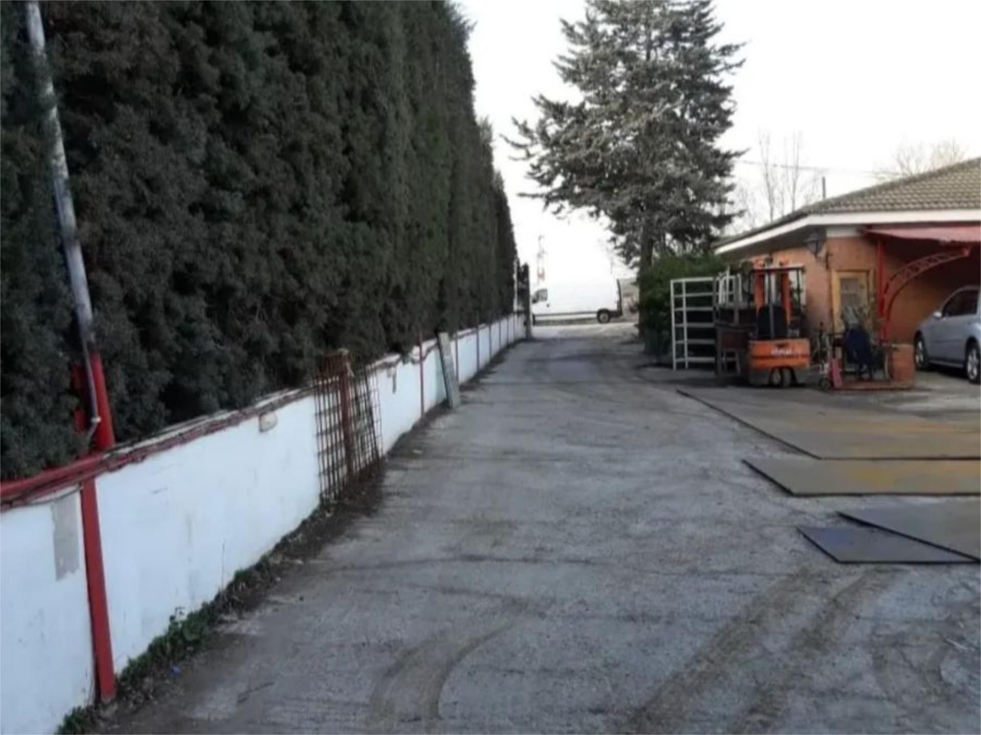 Aparcament de Terreny industrial en venda en Fuente El Saz de Jarama
