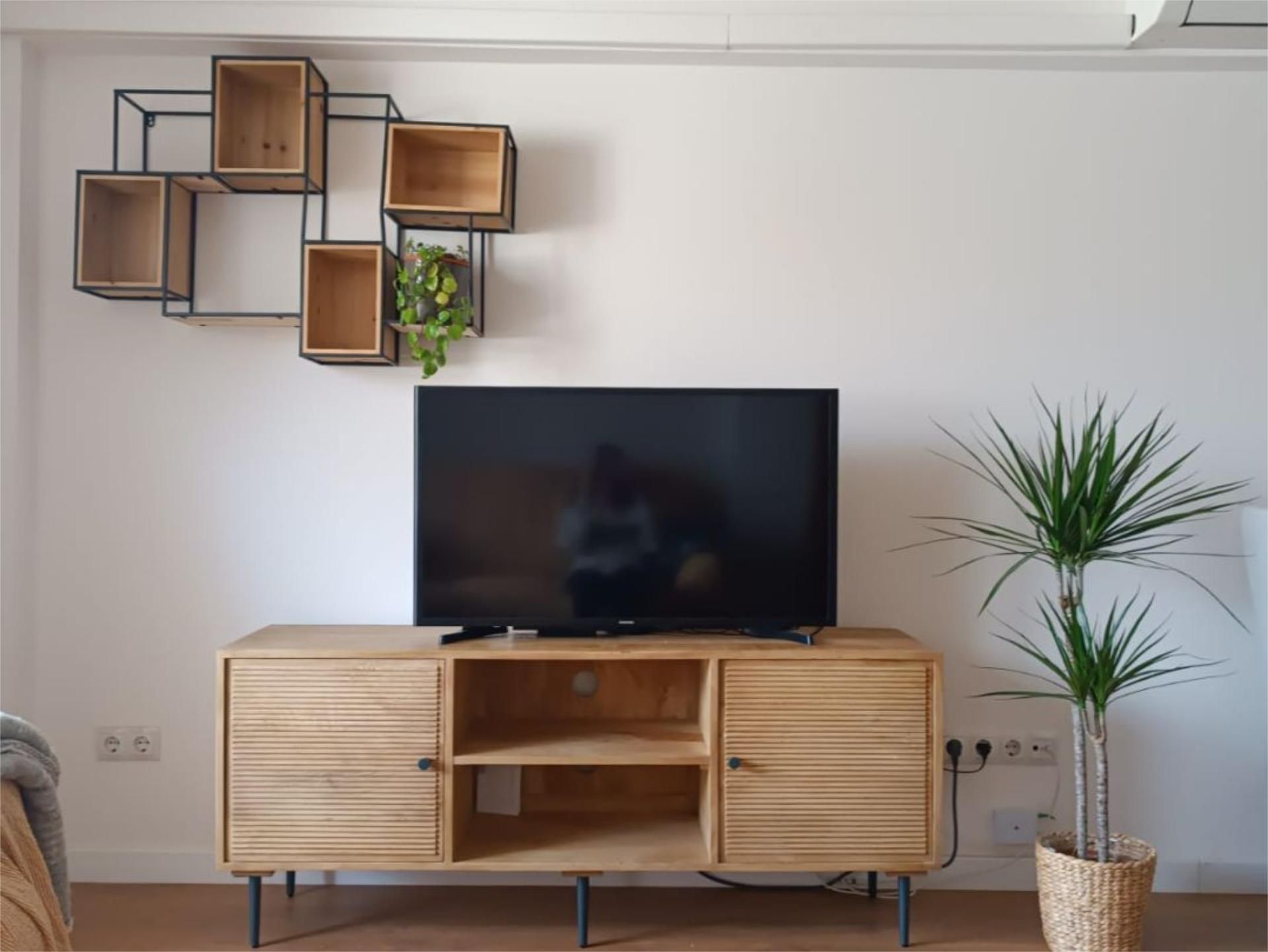 Living room of Flat to rent in Castellón de la Plana / Castelló de la Plana  with Air Conditioner, Heating and Parquet flooring