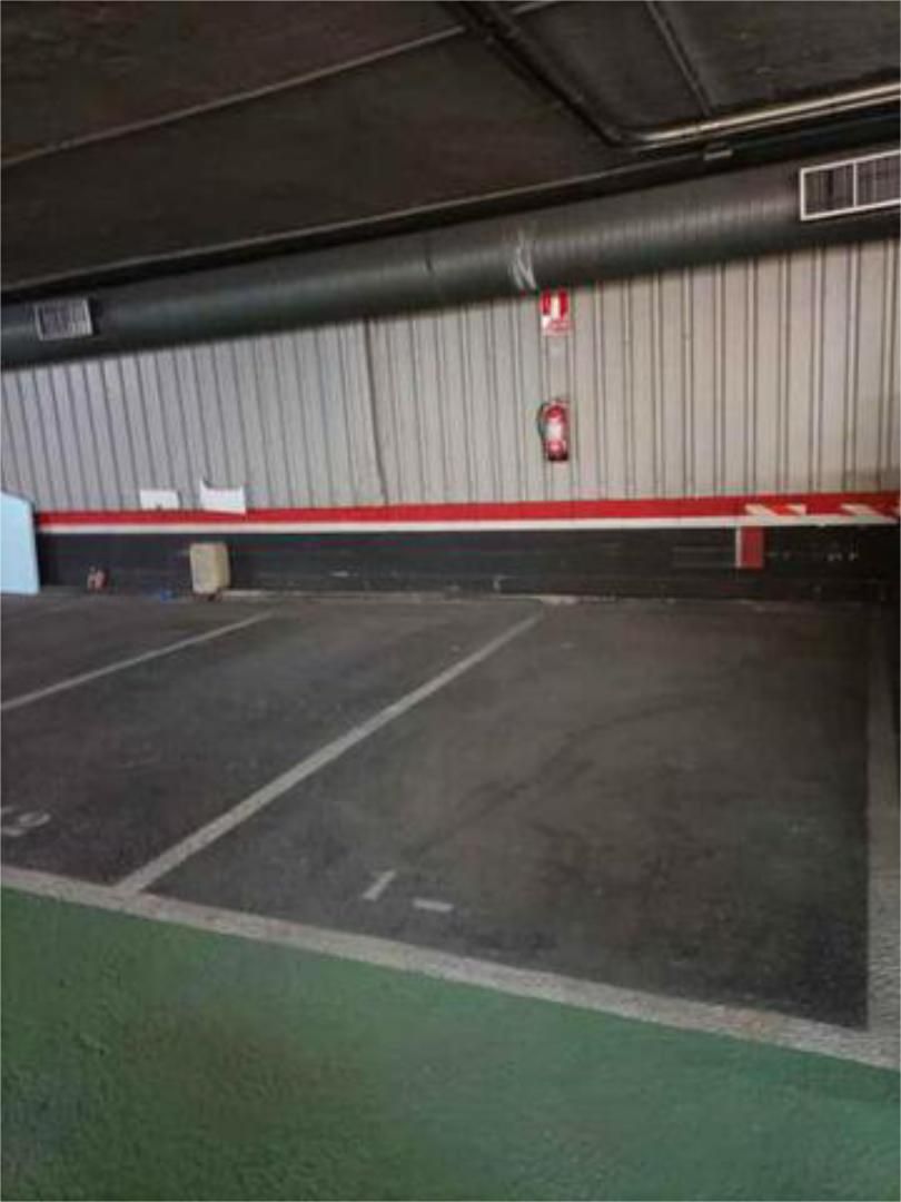 Parking of Garage to rent in  Madrid Capital