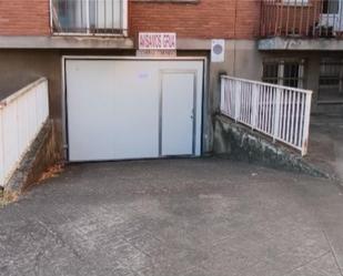 Parking of Garage to rent in León Capital 